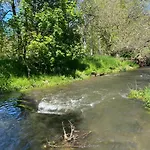 Le Scailleteux - De Charme Cloture, Acces A La Riviere Fauvillers