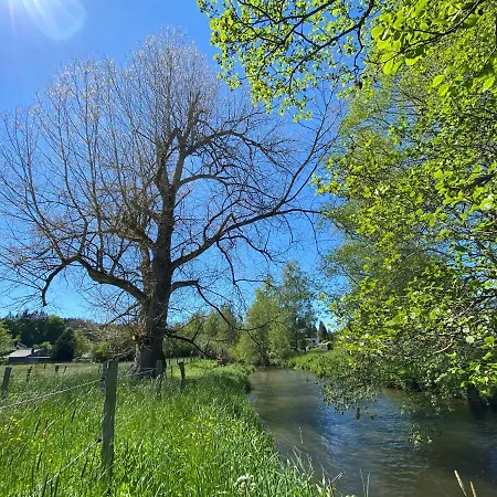 Le Scailleteux - De Charme Cloture, Acces A La Riviere * Fauvillers