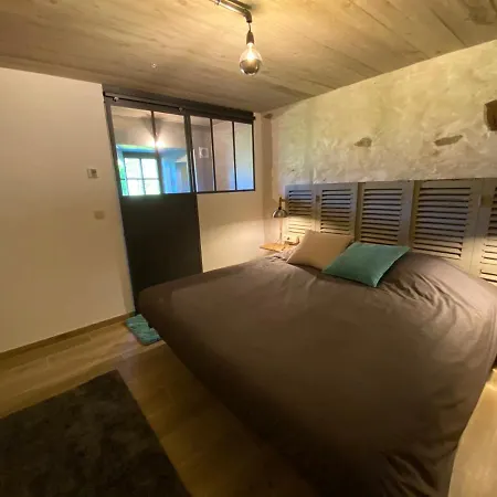 Le Scailleteux - De Charme Cloture, Acces A La Riviere Holiday home *