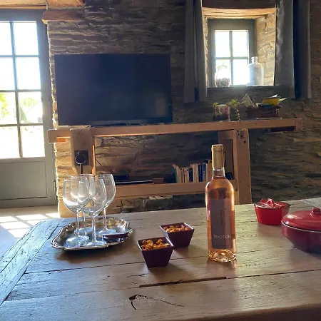 Le Scailleteux - De Charme Cloture, Acces A La Riviere Fauvillers